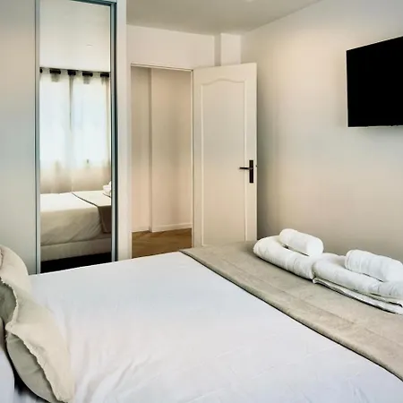 Cocoon 6p, Terrace With Eiffel Tower & Seine View Apartment