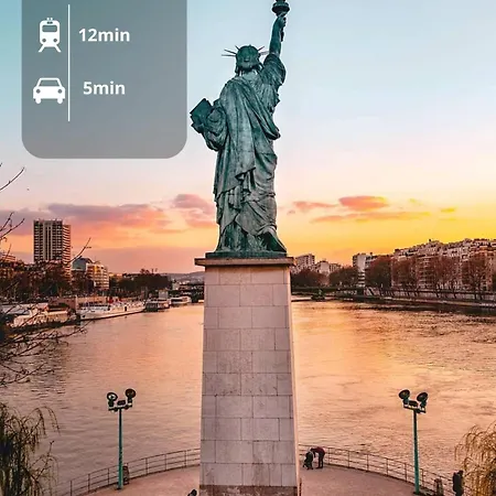 Apartment Cocoon 6p, Terrace With Eiffel Tower & Seine View