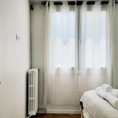 Cocoon 6p, Terrace With Eiffel Tower & Seine View Apartment