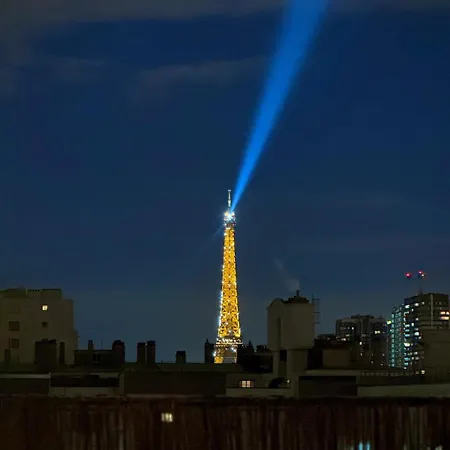 Cocoon 6p, Terrace With Eiffel Tower & Seine View Apartment Paris