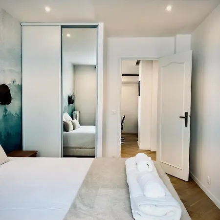 Cocoon 6p, Terrace With Eiffel Tower & Seine View