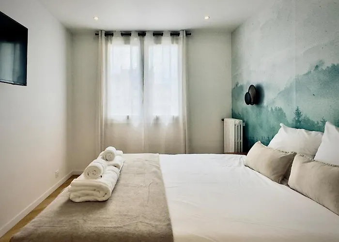 Cocoon 6p, Terrace With Eiffel Tower & Seine View *