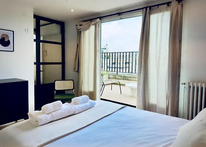 Cocoon 6p, Terrace With Eiffel Tower & Seine View Apartment