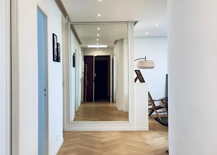 Cocoon 6p, Terrace With Eiffel Tower & Seine View Apartment *