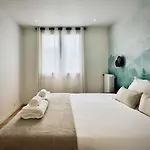 Cocoon 6p, Terrace With Eiffel Tower & Seine View *