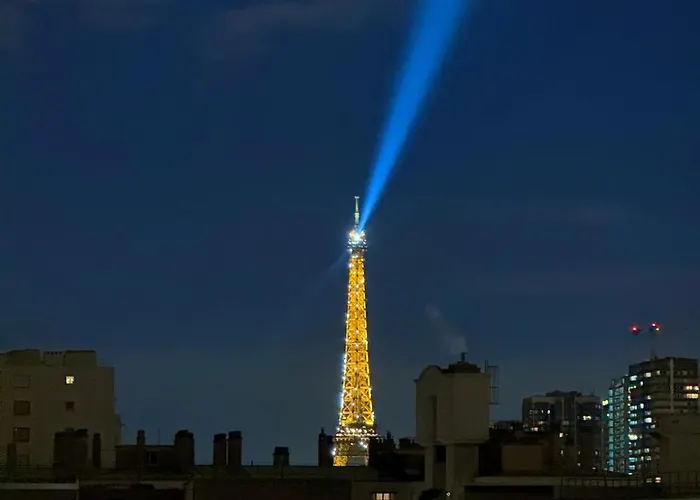Cocoon 6p, Terrace With Eiffel Tower & Seine View Lägenhet Paris