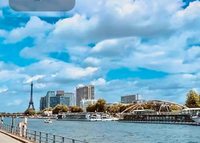 Cocoon 6p, Terrace With Eiffel Tower & Seine View * Paris